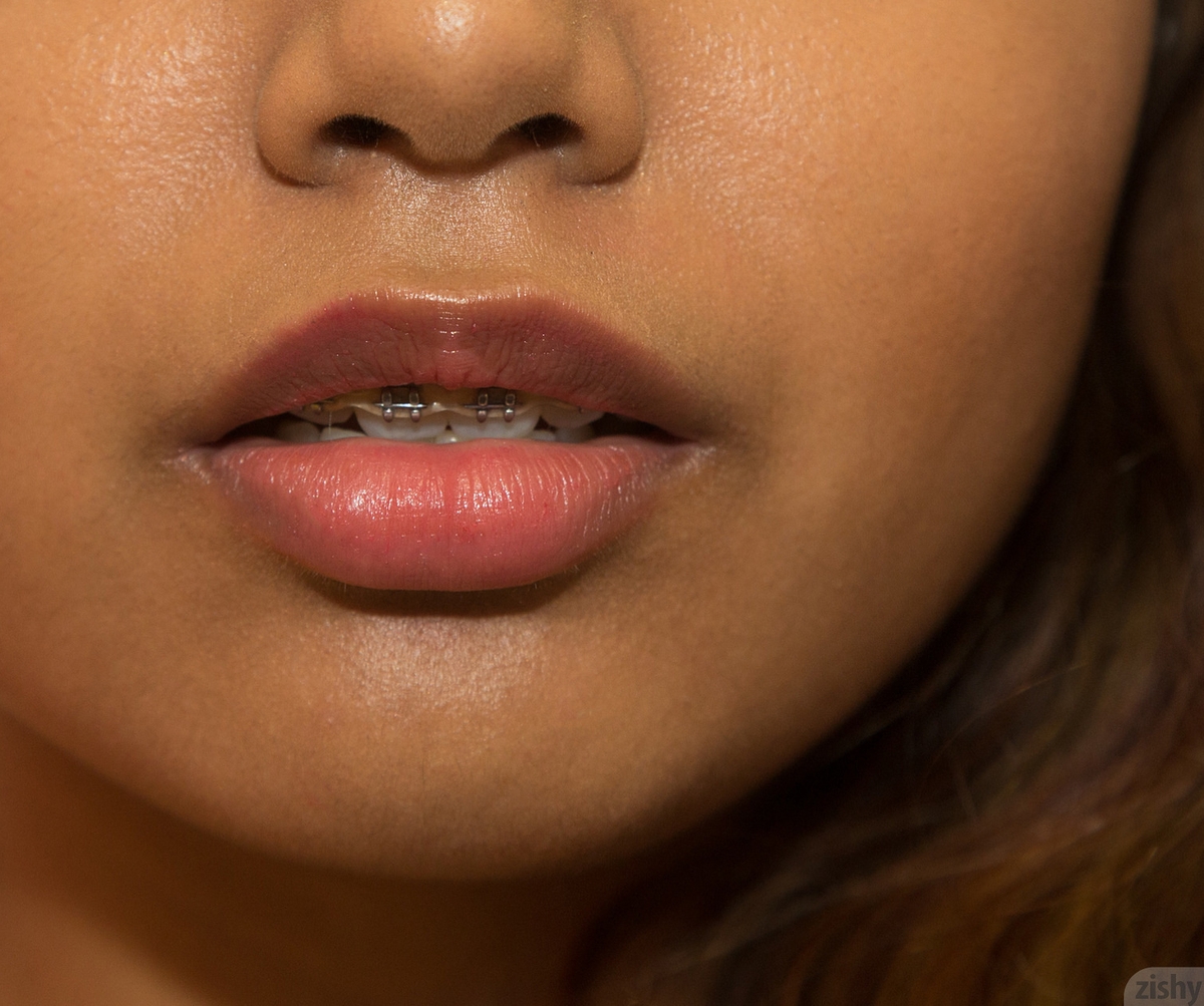 Jasmin Veracruz's lips