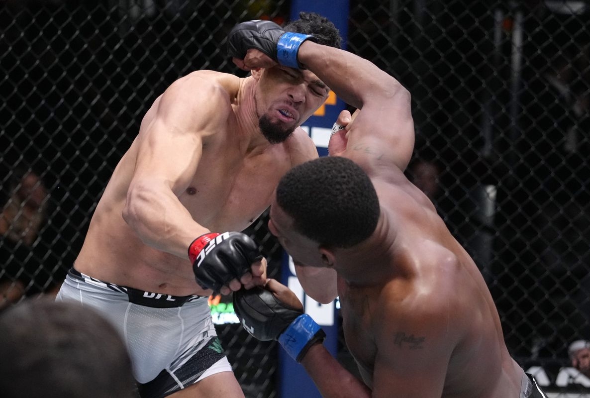 video review : Johnny Walker versus Jamahal Hill at UFC Fight Night