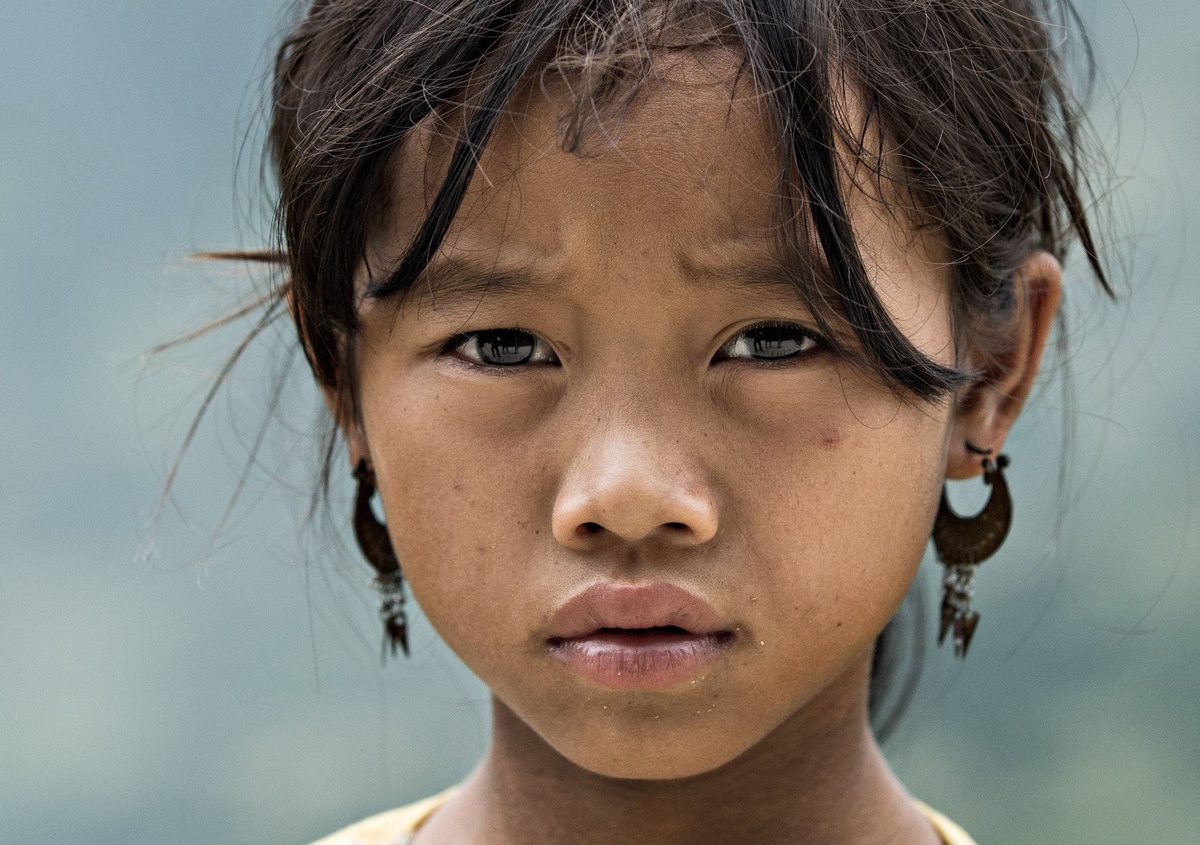 a Hmong kid