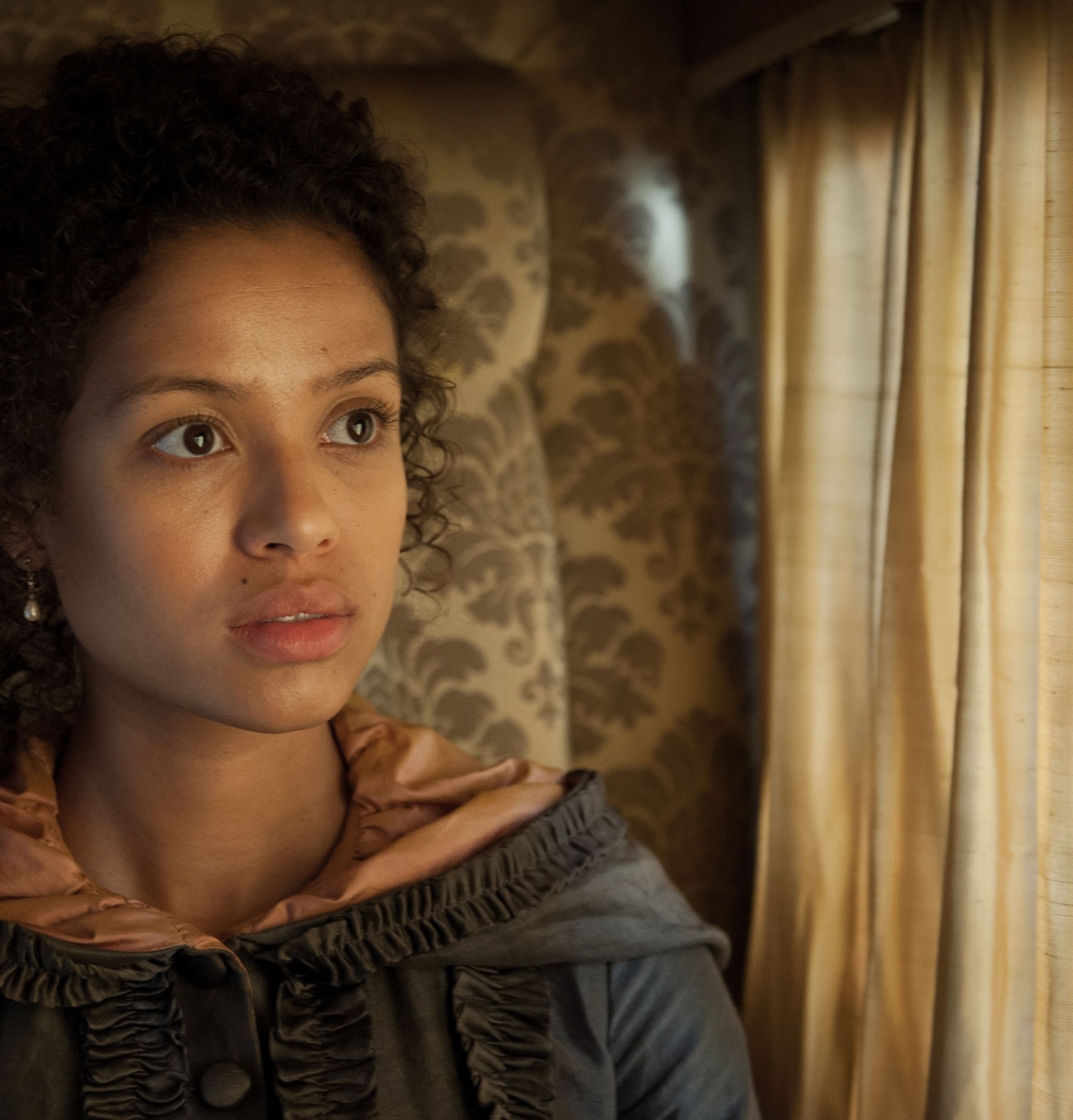 Gugu Mbatha-Raw as Dido in Belle