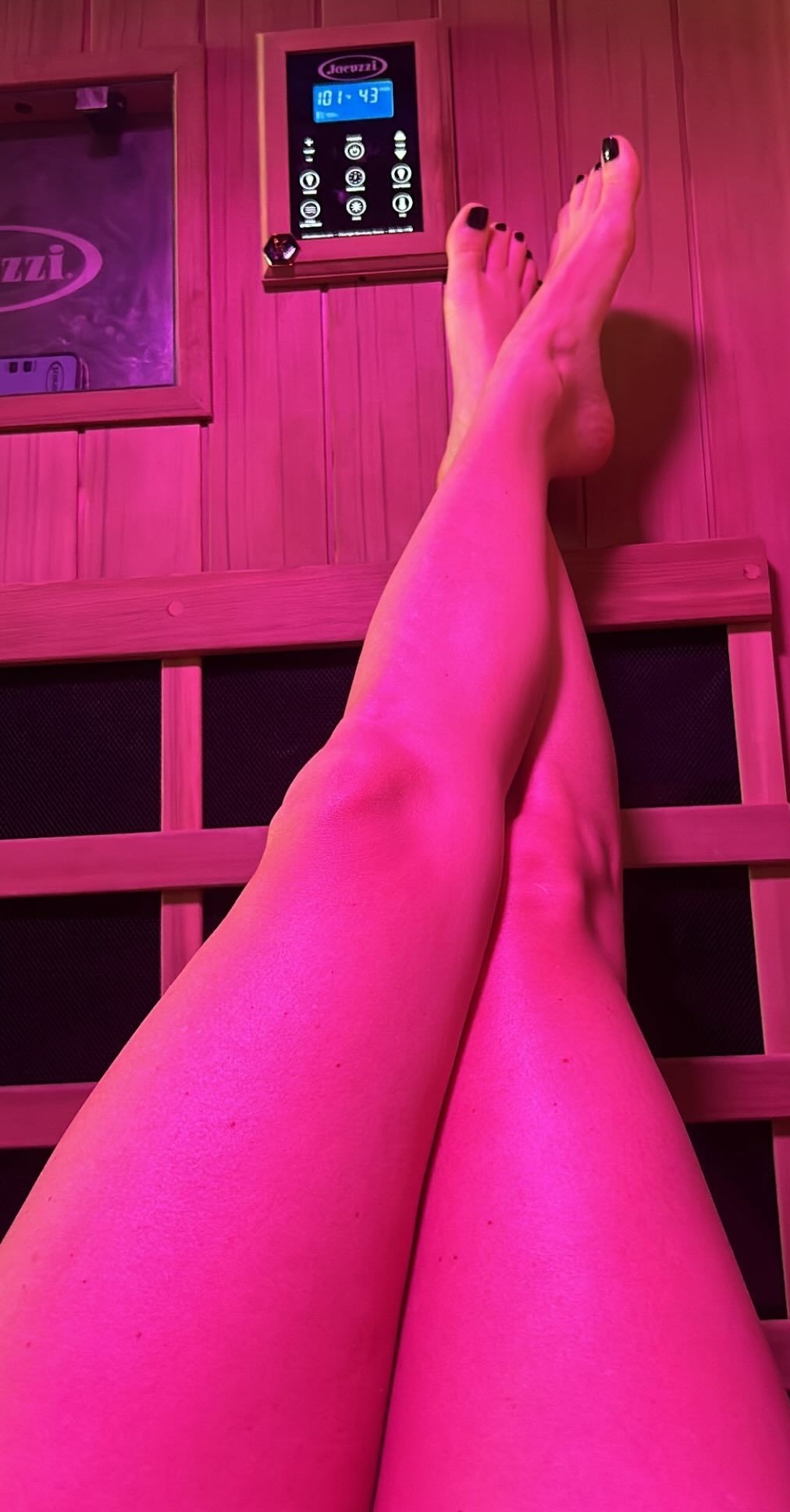 Kristin Cavallari's legs