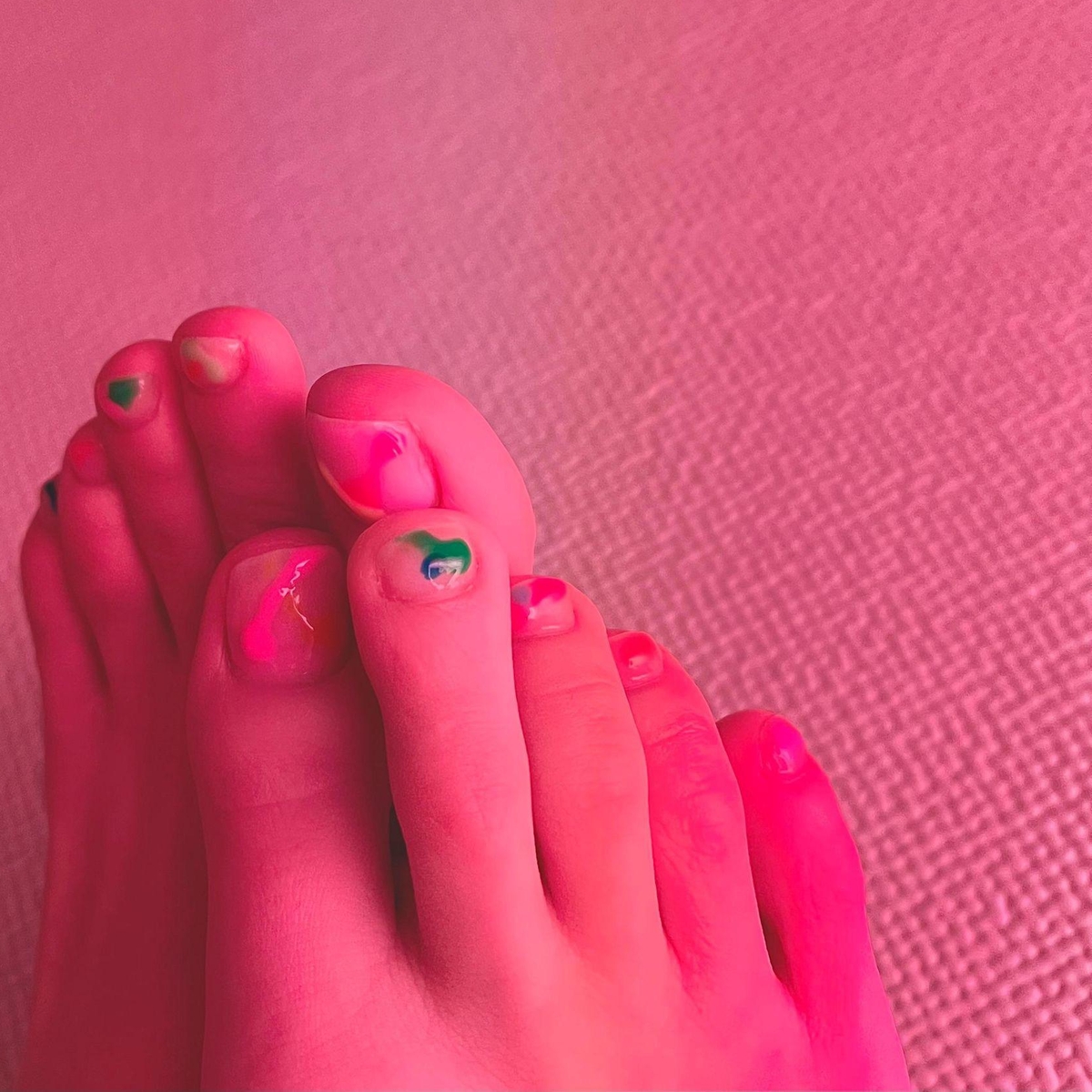 Jisoo's toes