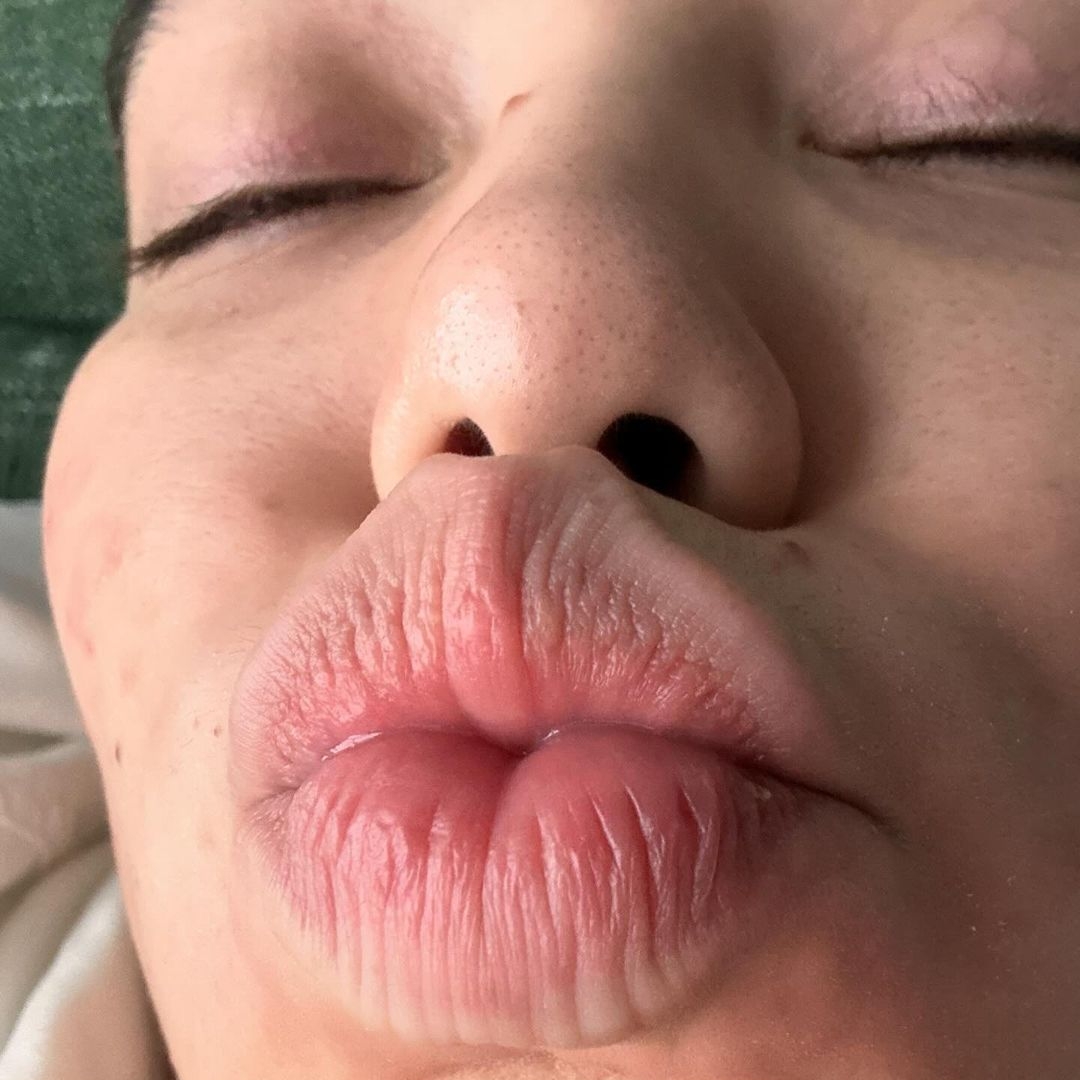 Auli'i Cravalho's nose and lips