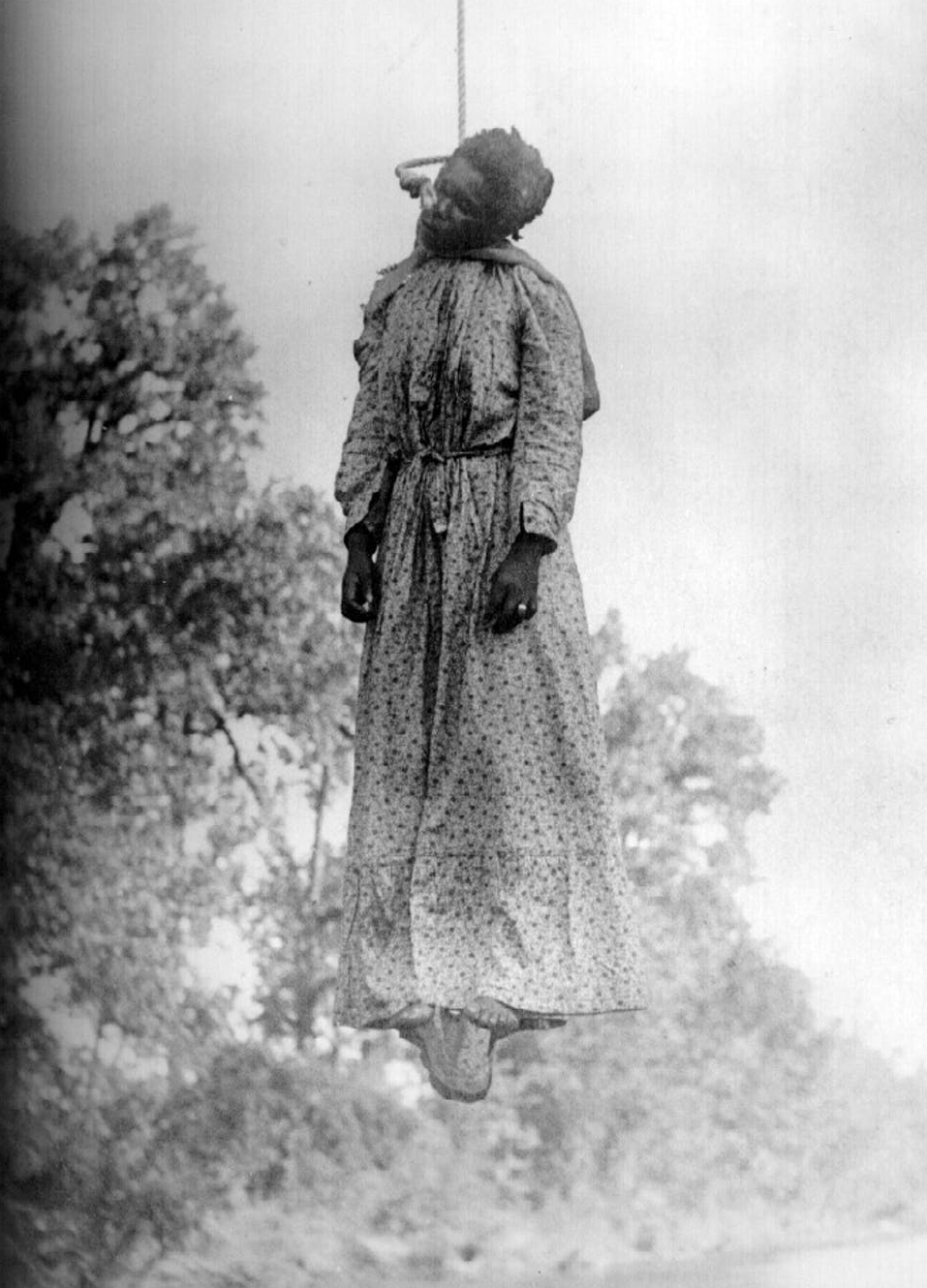 Laura Nelson hanging after being lynched