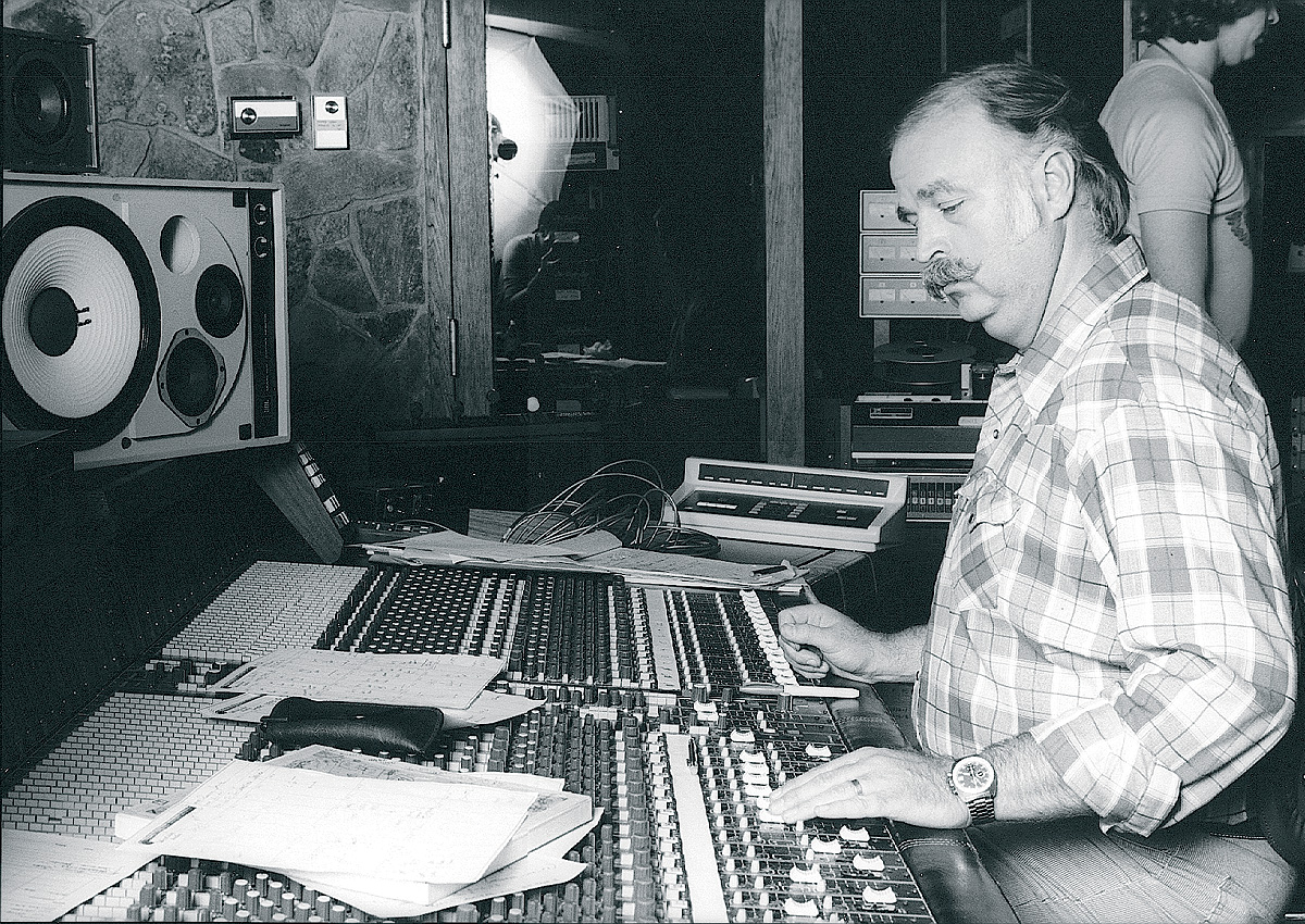 Bruce Swedien mixing Michael Jackson's Thriller album