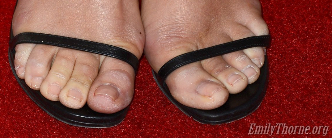 Ashley Madekwe's toes