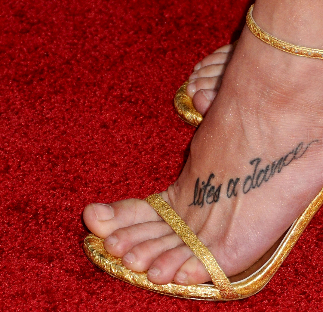 Ashley Greene's feet
