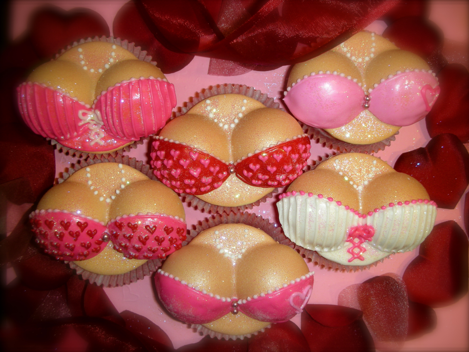 Boobylicious cupcakes