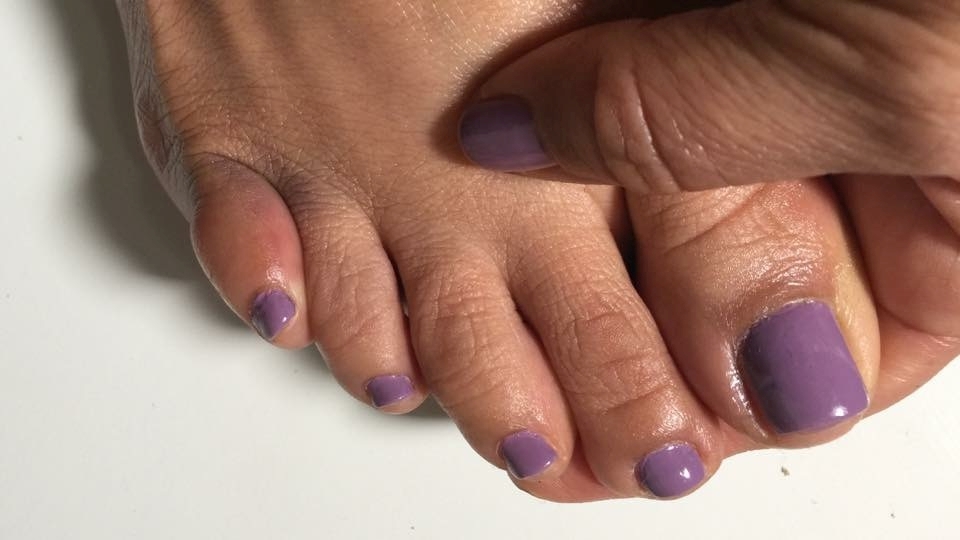 Darlene Ortiz's toes